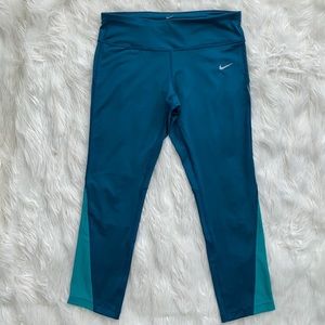 Nike | Cropped Running Pants